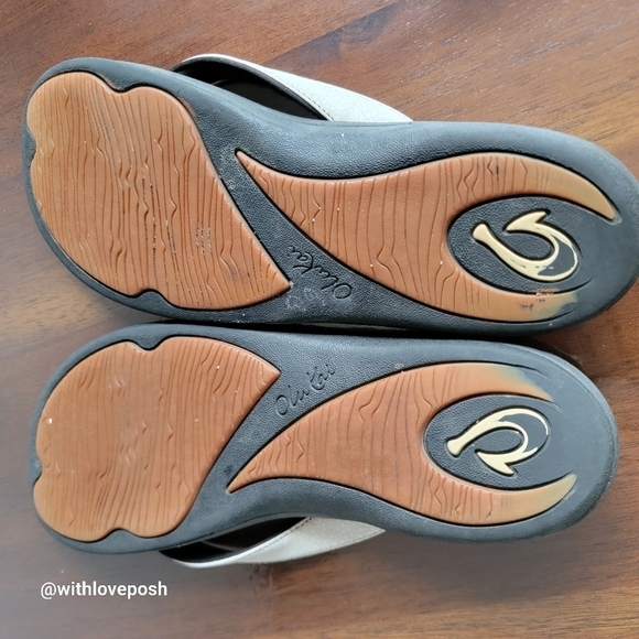 Olukai slip on flip flop size 9 women - Picture 3 of 8